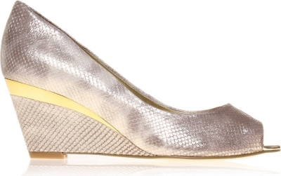 NINE WEST Shockmode wedge courts