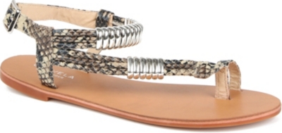 CARVELA Klipper python-print sandals