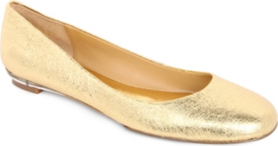 NINE WEST Guzzler metallic leather pumps