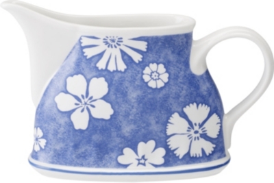 VILLEROY & BOCH Farmhouse Touch Blueflowers creamer