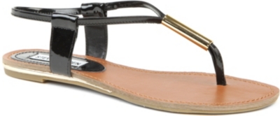 STEVE MADDEN Hamil patent leather thong sandals