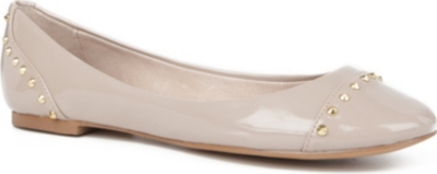 STEVE MADDEN Kstudd patent-leather studded pumps