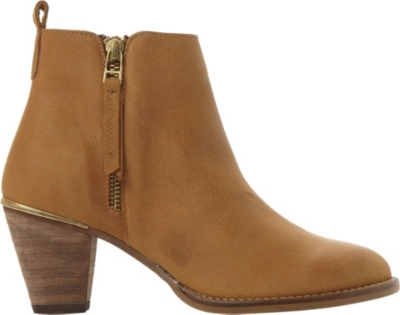 steve madden tan boot