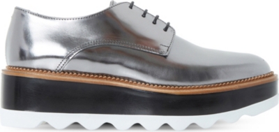 dune brogues