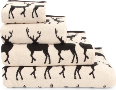 ANORAK Kissing Stags towels