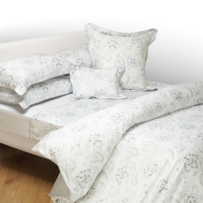 YVES DELORME Present Platine range