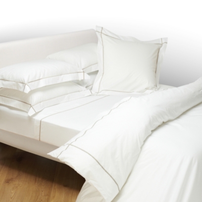 YVES DELORME Athena range