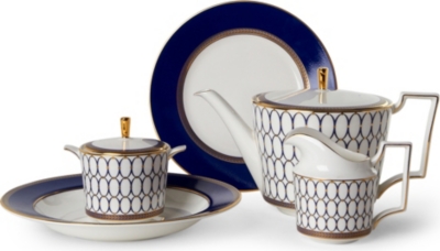 WEDGWOOD Renaissance Gold range