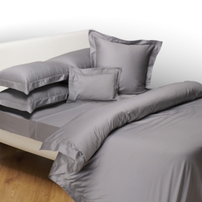 YVES DELORME Triomphe range
