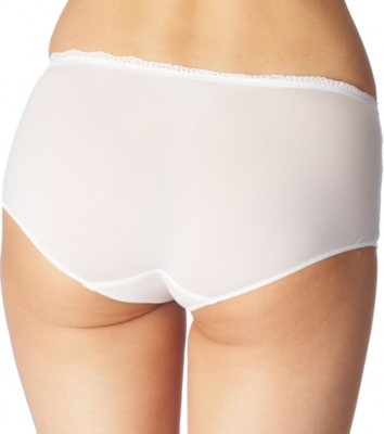 FAUVE Maya full-cup bra range