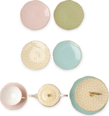 WEDGWOOD Polka Dot range