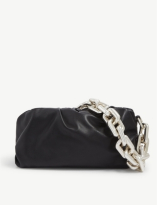 The Chain Pouch leather clutch bag(8750622)