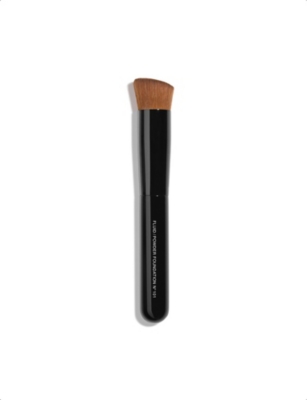 CHANEL: <strong>PINCEAU TEINT 2 EN 1 - FLUIDE ET POUDRE N°101</strong> Fluid And Powder Foundation Brush