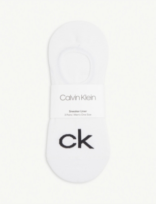 CALVIN KLEIN: Logo-print pack of three cotton-blend liner socks