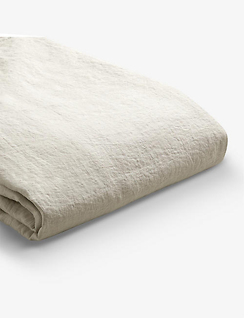 PIGLET IN BED: Linen duvet cover
