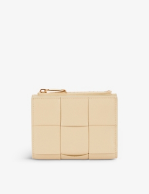 Mini bi-fold Intrecciato leather wallet(9427245)