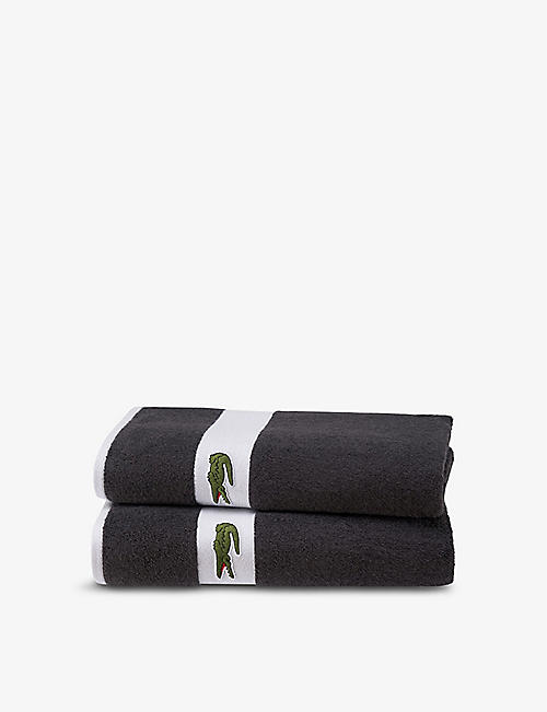 LACOSTE: Casual logo-embroidered organic-cotton bath sheet 100cm x 150cm