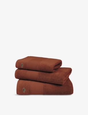 LACOSTE: Le Croco logo-embroidered organic-cotton bath towel