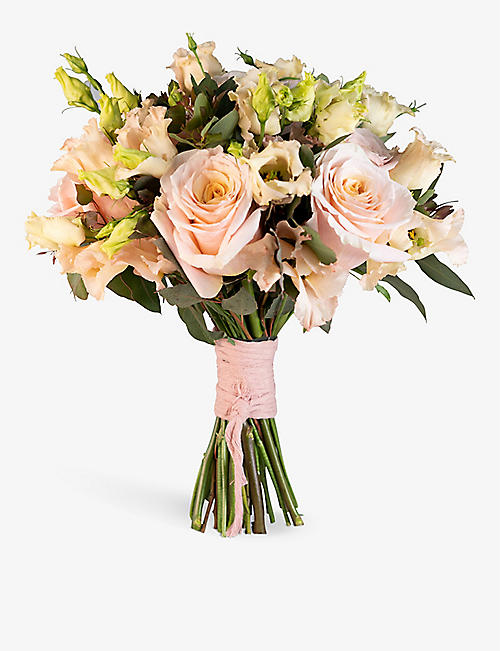 MOYSES STEVENS: Blush Pink bridesmaid's fresh bouquet