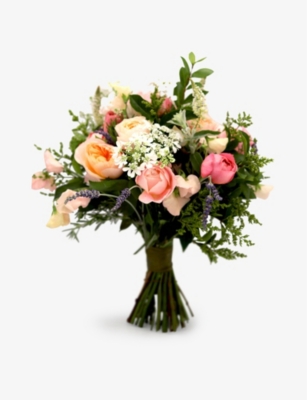 THE REAL FLOWER COMPANY: Dolly bridal bouquet