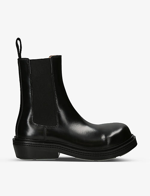BOTTEGA VENETA: Round-toe leather Chelsea boots