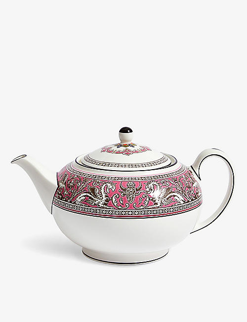 WEDGWOOD: Florentine Fuchsia bone-china teapot 800ml