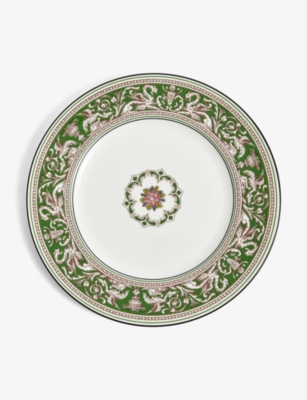WEDGWOOD: Florentine Verde bone-china plate 27.3cm