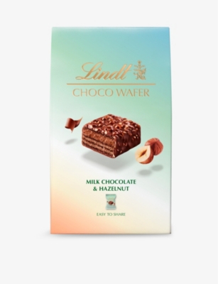 LINDT: Milk chocolate and hazelnut wafers box of eight