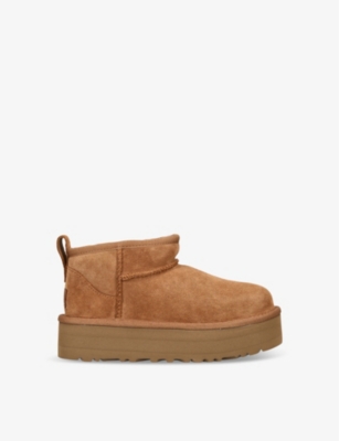 UGG: Classic Ultra Mini Platform suede and shearling boots 6-9 years