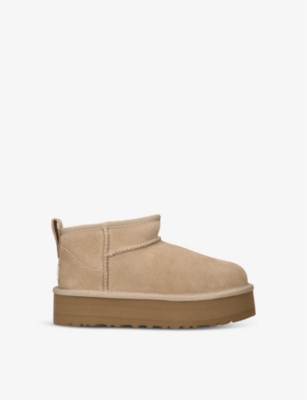 UGG: Classic Ultra Mini logo-patch suede and shearling platform ankle boots 7-10 years