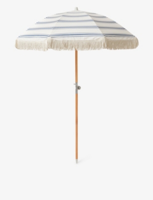 SUNNYLIFE: The Resort graphic-print fringed-trim wooden beach umbrella 215cm
