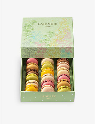 LADUREE: Jardin macarons gift box of 18