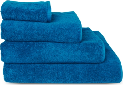 SELFRIDGES Cyan towels