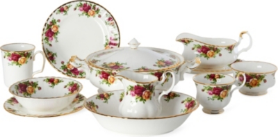 ROYAL ALBERT Old Country Roses range