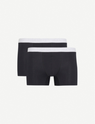 Shop Hanro Mens Black / Grey Pack Of Two Cotton Essentials Stretch-cotton Trunks In Black/grey