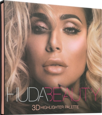 HUDA BEAUTY Pink Sands 3D Highlighter Palette