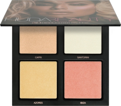 HUDA BEAUTY Pink Sands 3D Highlighter Palette