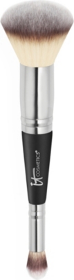 IT COSMETICS: Heavenly Luxe Complexion Perfection brush