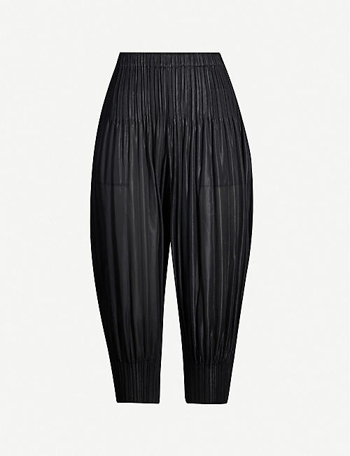 PLEATS PLEASE ISSEY MIYAKE: Pleated cropped high-rise knitted jersey trousers