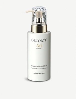 decorte aq cleanser