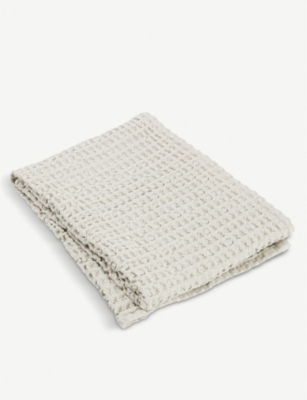 BLOMUS: Caro waffle-knit cotton hand towel 100x50cm