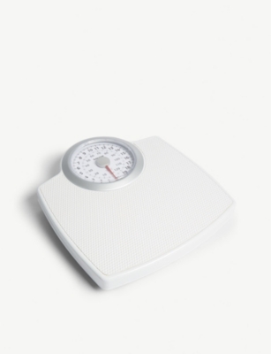 Classic mechanical personal scales 