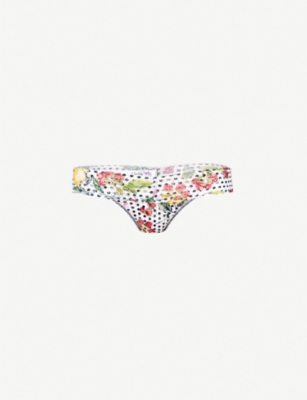 Hanky Panky Copacabana Stretch Lace Low Rise Thong Selfridges Com