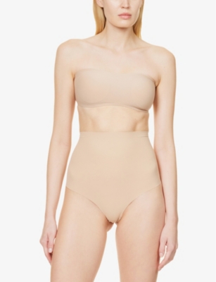 Commando Classic Control Microfibre Thong In Nude (nude)