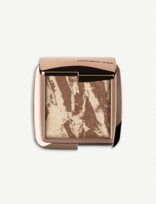 Hourglass Ambient Lighting Bronzer 11g Diffused Bronze Light In Diffused Bronze Light
