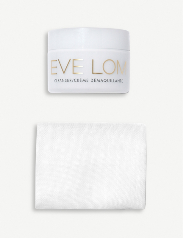 Travel cleanser gift set