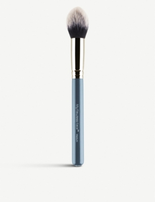 Mykitco. 0.22 My Flawless Face™ Medium Brush