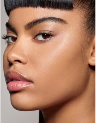 Pat Mcgrath Labs Sublime Perfection Foundation 35ml In Medium 18