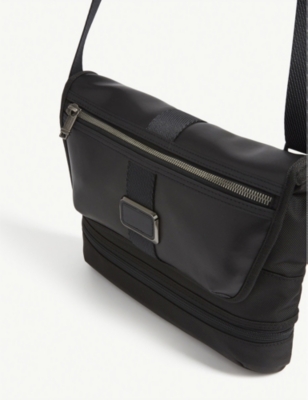 travis crossbody tumi