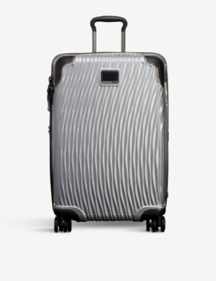 TUMI: Short Trip 19 Degree packing four-wheel suitcase 68cm
